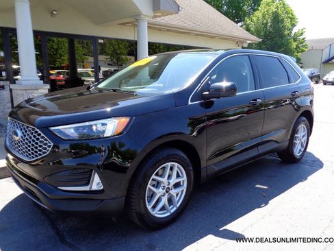 Used 2024 Ford Edge SEL w/ Convenience Package AWD/4WD image 1