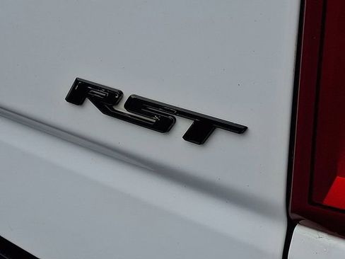 Used 2021 Chevrolet Silverado 1500 RST AWD/4WD image 30