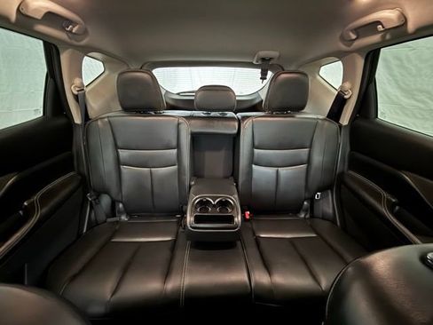 Used 2023 Nissan Murano SV w/ SV Midnight Edition Package AWD/4WD image 17