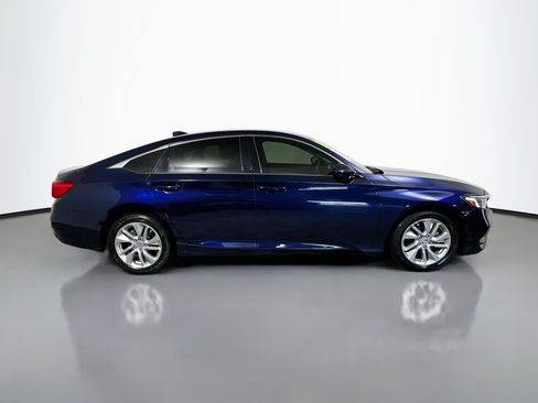 Used 2020 Honda Accord LX image 3