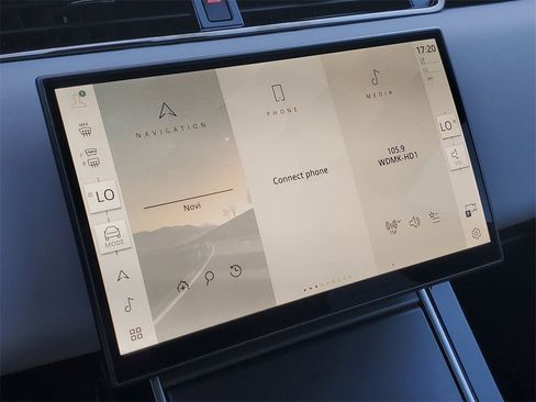 New 2026 Land Rover Range Rover Evoque S image 21