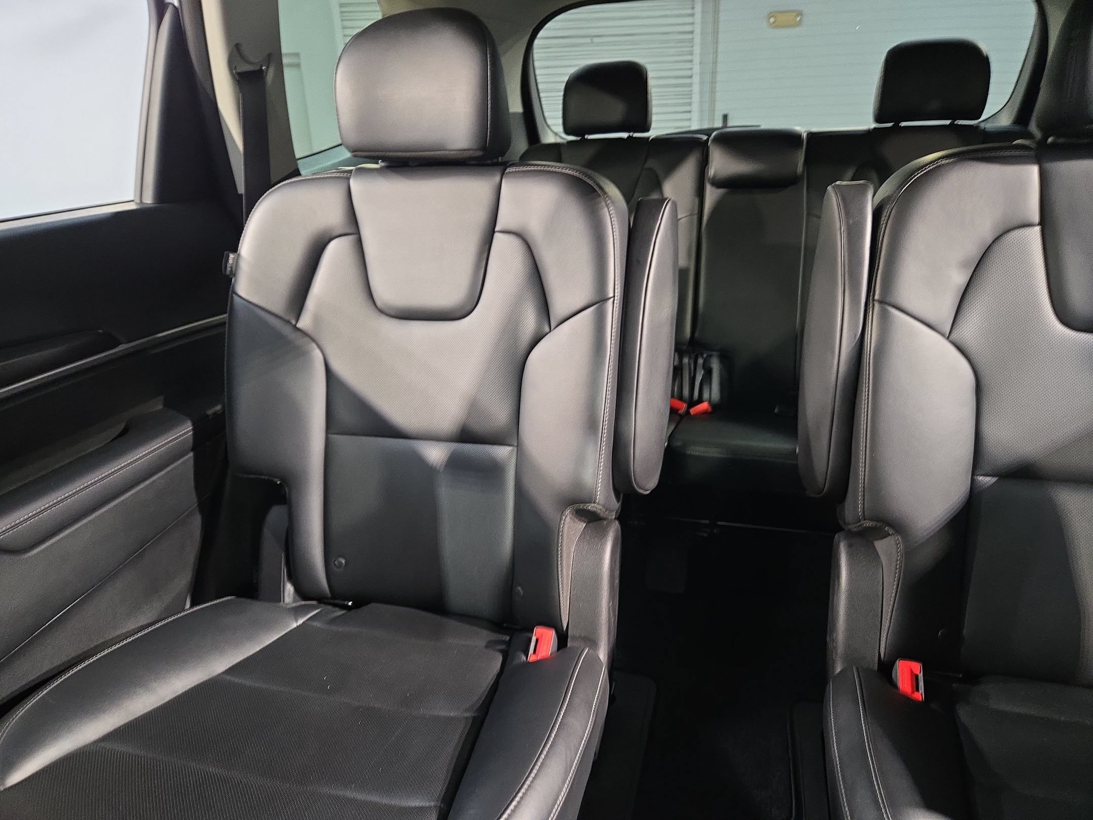 Used 2025 Kia Telluride S AWD/4WD image 12
