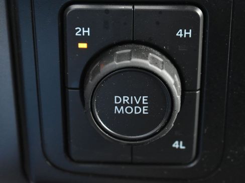 Used 2023 Ford F150 XLT w/ Trailer Tow Package image 30