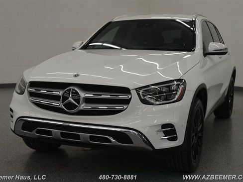 Used 2022 Mercedes-Benz GLC 300 4MATIC image 1