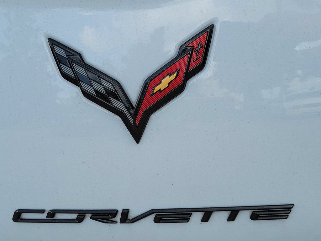 Used 2018 Chevrolet Corvette Z06 RWD image 7