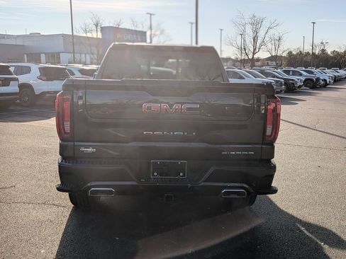 Used 2023 GMC Sierra 1500 Denali image 8