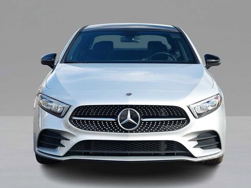 Certified 2022 Mercedes-Benz A 220 4MATIC image 2