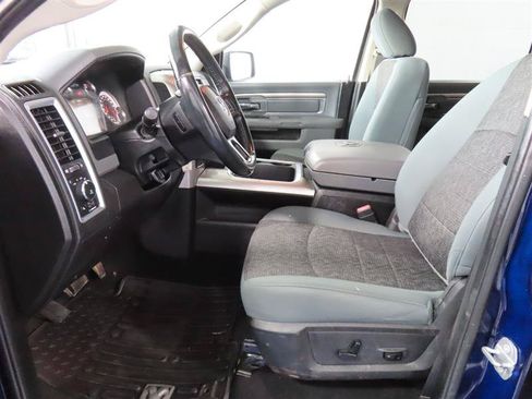 Used 2019 RAM 1500 Big Horn AWD/4WD image 17