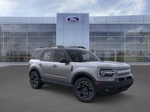 New 2025 Ford Bronco Sport Outer Banks AWD/4WD image 39