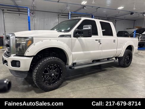 Used 2016 Ford F250 Platinum w/ Snow Plow Prep Package image 4