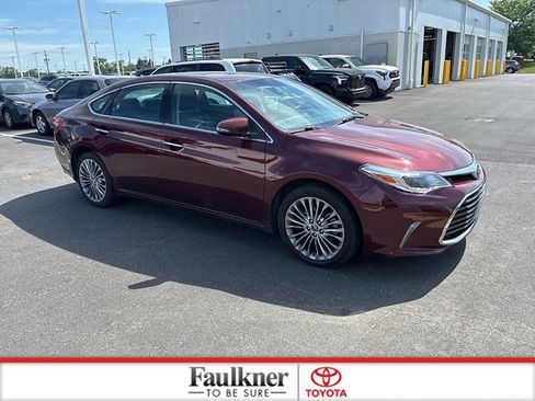 Used 2016 Toyota Avalon FWD image 3