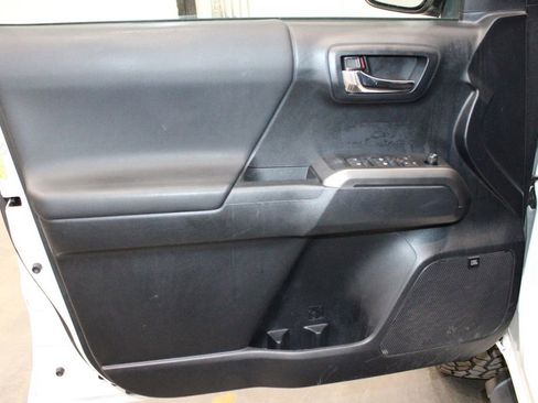 Used 2019 Toyota Tacoma TRD Pro image 17