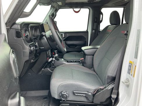 Used 2024 Jeep Wrangler Unlimited Rubicon image 14