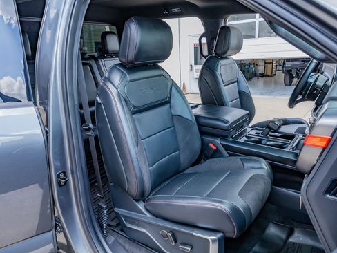 Used 2025 Ford F150 Raptor AWD/4WD image 32