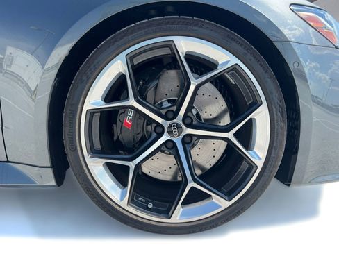 New 2025 Audi RS 7 Performance image 11