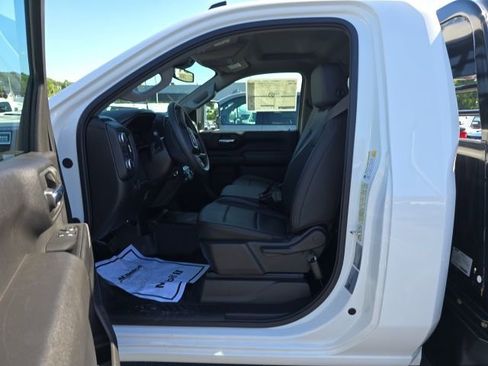 New 2024 GMC Sierra 3500 Pro w/ Convenience Package image 12