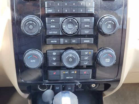 Used 2011 Ford Escape Limited w/ 302A Rapid Spec Order Code FWD image 17