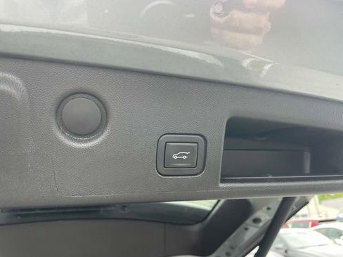 Used 2024 Chevrolet Equinox LT image 7