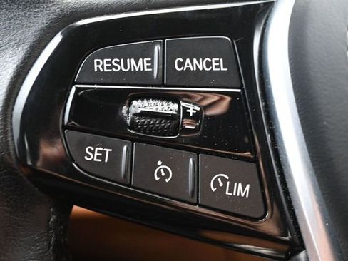 Used 2021 BMW 540i RWD image 26