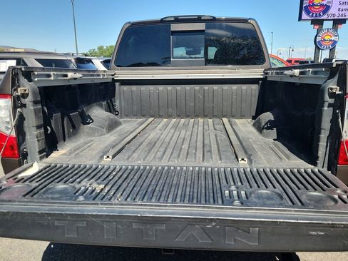 Used 2019 Nissan Titan SV w/ SV Convenience Package AWD/4WD image 13