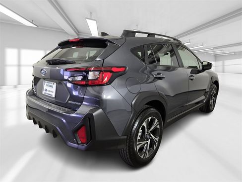 New 2025 Subaru Crosstrek 2.0i Premium image 4