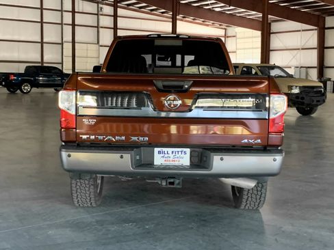 Used 2016 Nissan Titan Platinum Reserve image 6