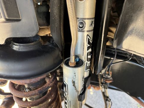 Used 2016 Jeep Wrangler Unlimited Rubicon w/ Connectivity Group image 11