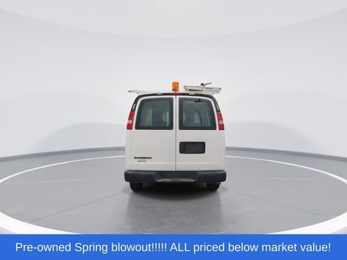 Used 2016 Chevrolet Express 2500 RWD image 7