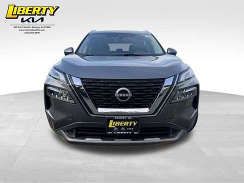 Used 2023 Nissan Rogue SL w/ SL Premium Package AWD/4WD image 2