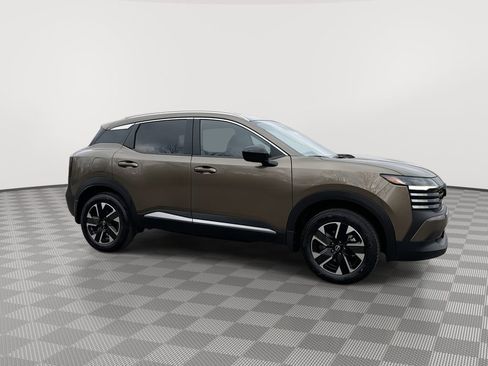 New 2026 Nissan Kicks SV w/ SV Premium Package image 13