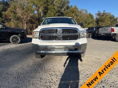 Used 2019 RAM 1500 Classic SLT image 8
