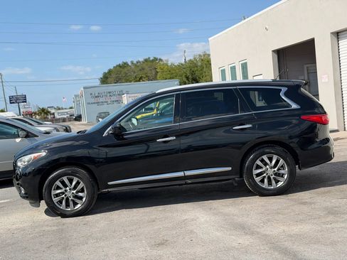 Used 2013 INFINITI JX35 AWD w/ Premium Pkg image 2