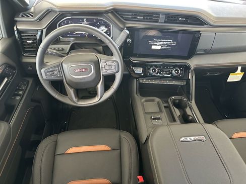 New 2026 GMC Sierra 2500 AT4 w/ AT4 Premium Plus Package AWD/4WD image 16