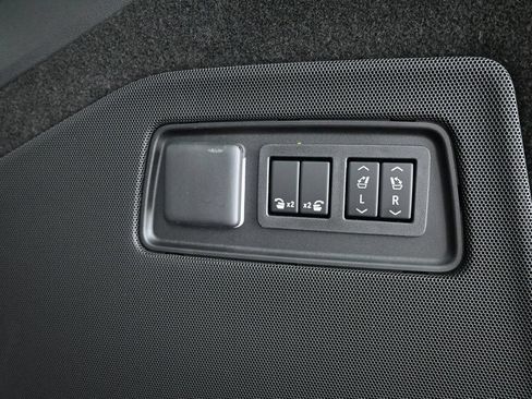 Used 2026 Cadillac Escalade V w/ LPO, Floor Liner Package AWD/4WD image 38