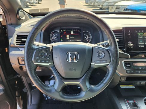 Certified 2023 Honda Passport EX-L image 18