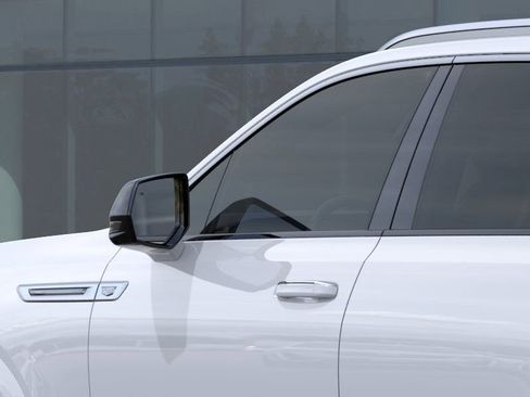 New 2026 Cadillac Escalade IQ Luxury 1 w/ LPO, Premium Carpet Package AWD/4WD image 13