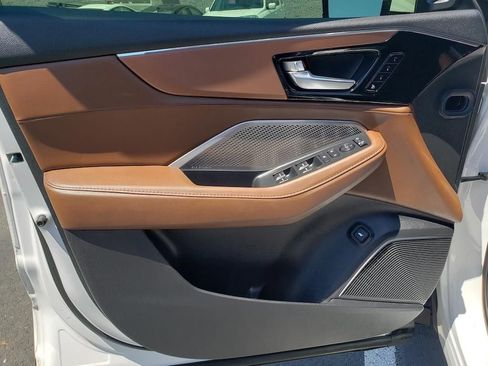 Certified 2024 Acura MDX SH-AWD w/ Technology Package image 19