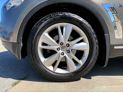 Used 2016 INFINITI QX70 AWD w/ Premium Package image 10
