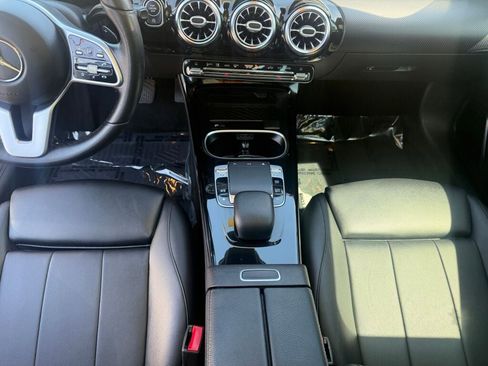 Used 2019 Mercedes-Benz A 220 image 21