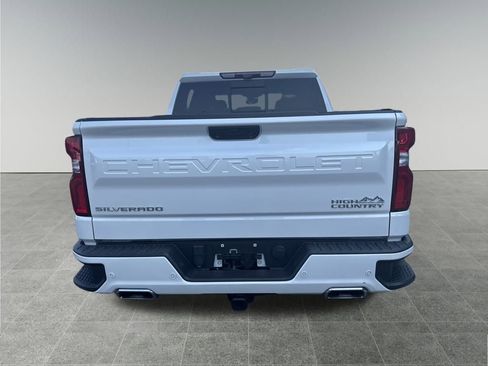 Used 2023 Chevrolet Silverado 1500 High Country w/ Technology Package image 4