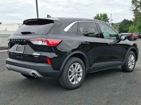 Used 2022 Ford Escape SE AWD/4WD image 6