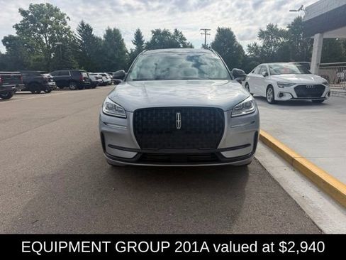 Used 2024 Lincoln Corsair Reserve w/ Equipment Group 201A AWD/4WD image 3