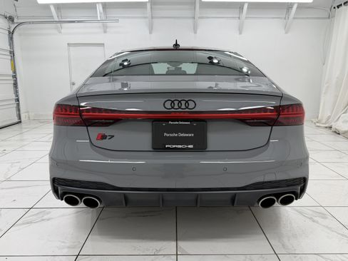 Used 2025 Audi S7 Prestige image 12