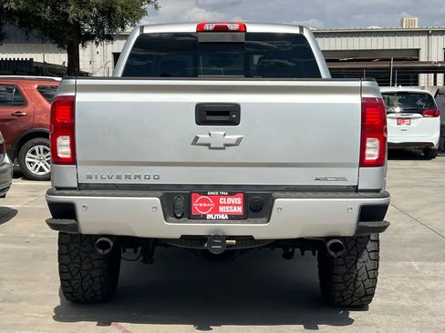 Used 2018 Chevrolet Silverado 1500 LTZ Z71 w/ LTZ Plus Package AWD/4WD image 8
