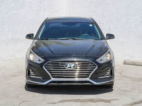 Used 2018 Hyundai Sonata SEL FWD image 2