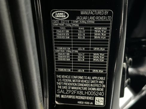 Used 2020 Land Rover Range Rover Evoque SE AWD/4WD image 28