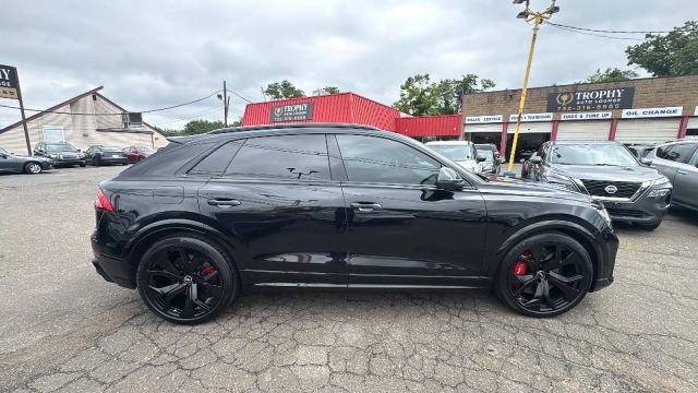 Used 2021 Audi RS Q8 w/ Luxury Package AWD/4WD image 6