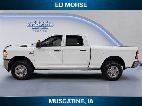 Used 2024 RAM 3500 Tradesman w/ Chrome Appearance Group AWD/4WD image 2