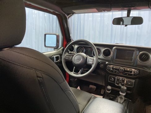 Certified 2023 Jeep Wrangler Willys image 36