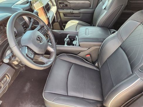 New 2026 RAM 2500 Limited image 8